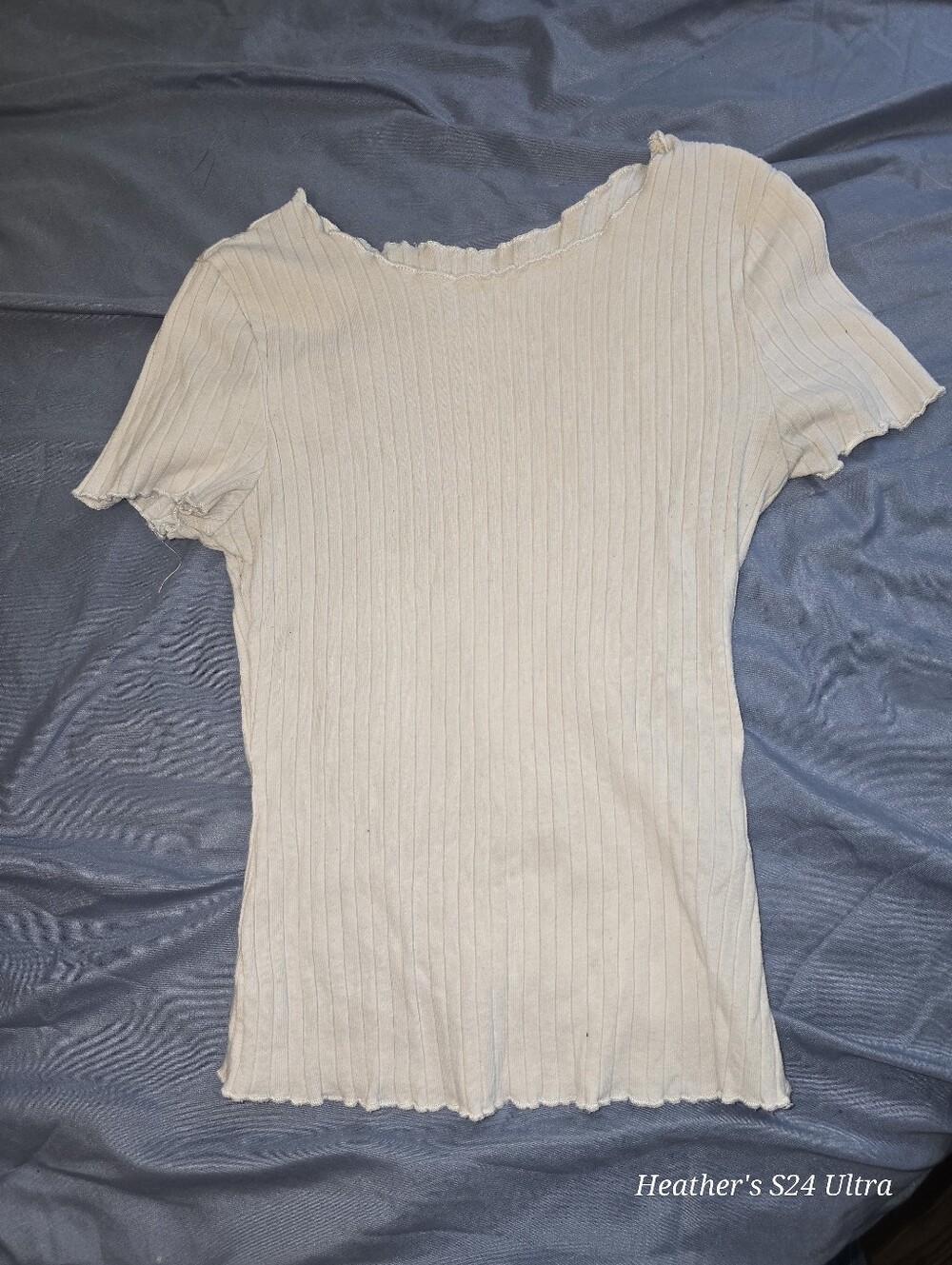 Very Stretchy, Ribbed Short-Sleeve Top in Cream - Lightweight Women's Tee